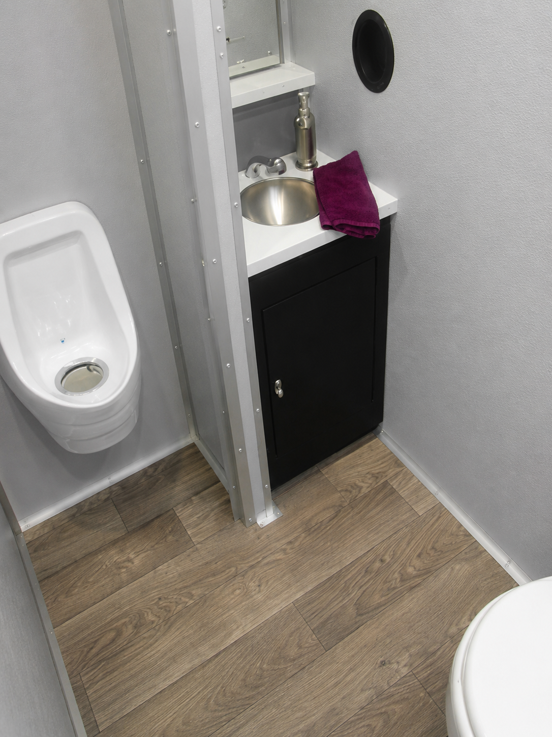 City Modern 3 Stall ADA restroom trailer exterior